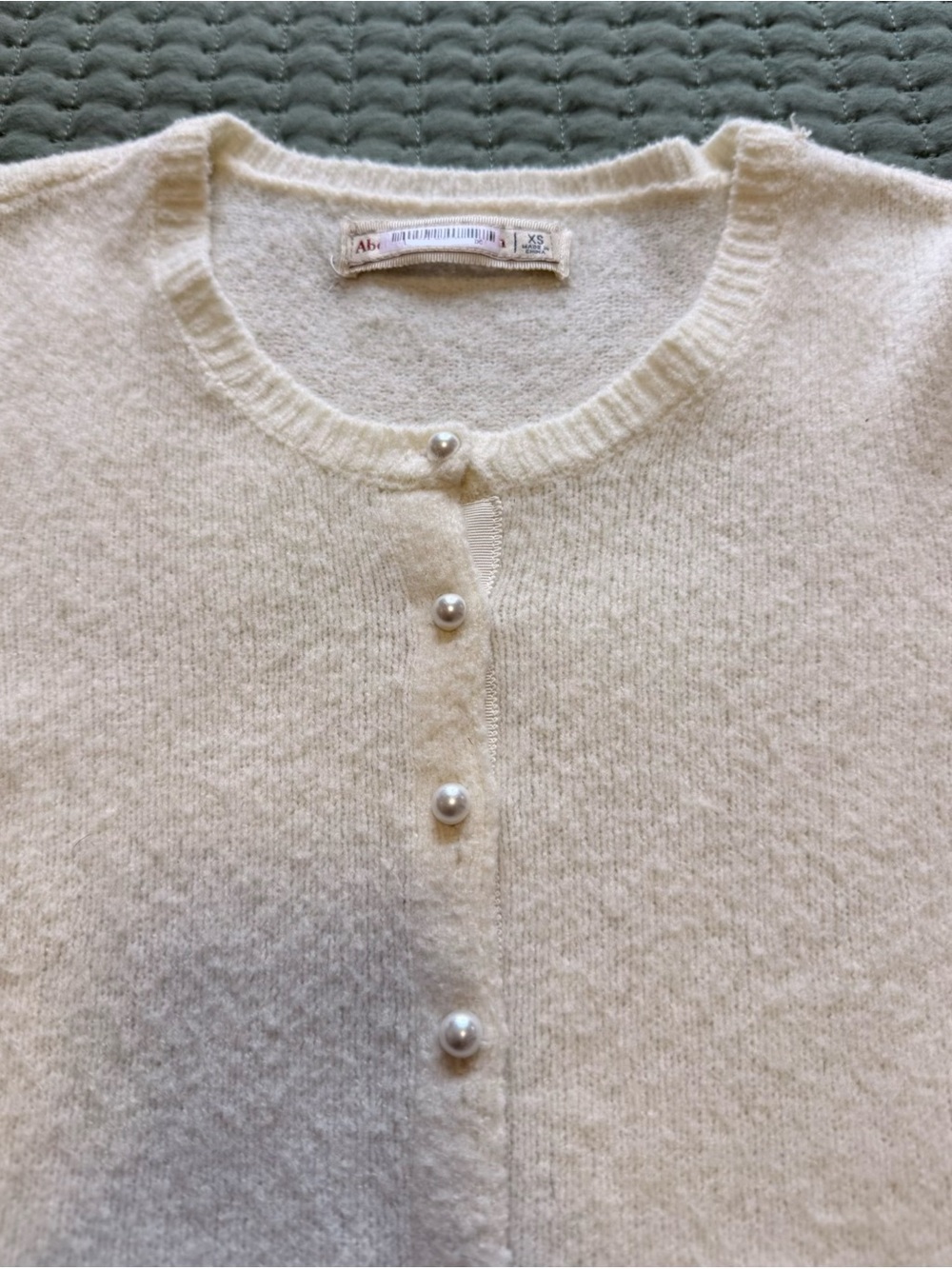Vintage Abercrombie & Fitch Y2K Pearl Button Crew Neck Cardigan Size XS - Picture 2 of 5